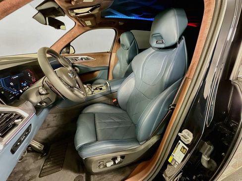 Used 2025 BMW XM AWD/4WD image 21