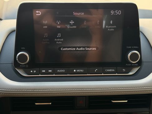 Used 2023 Nissan Rogue SV w/ SV Premium B Package FWD image 23