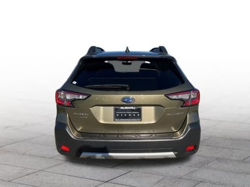 Used 2025 Subaru Outback Limited image 5