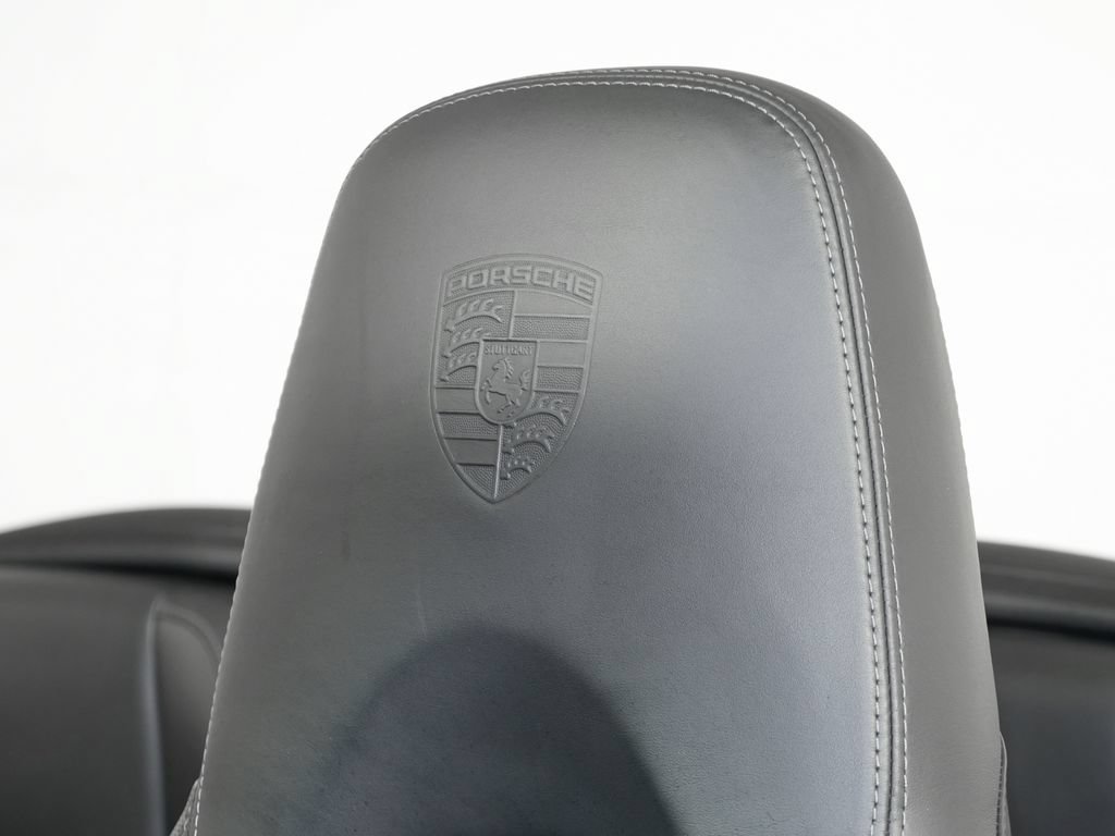 Used 2010 Porsche 911 Carrera S RWD image 28