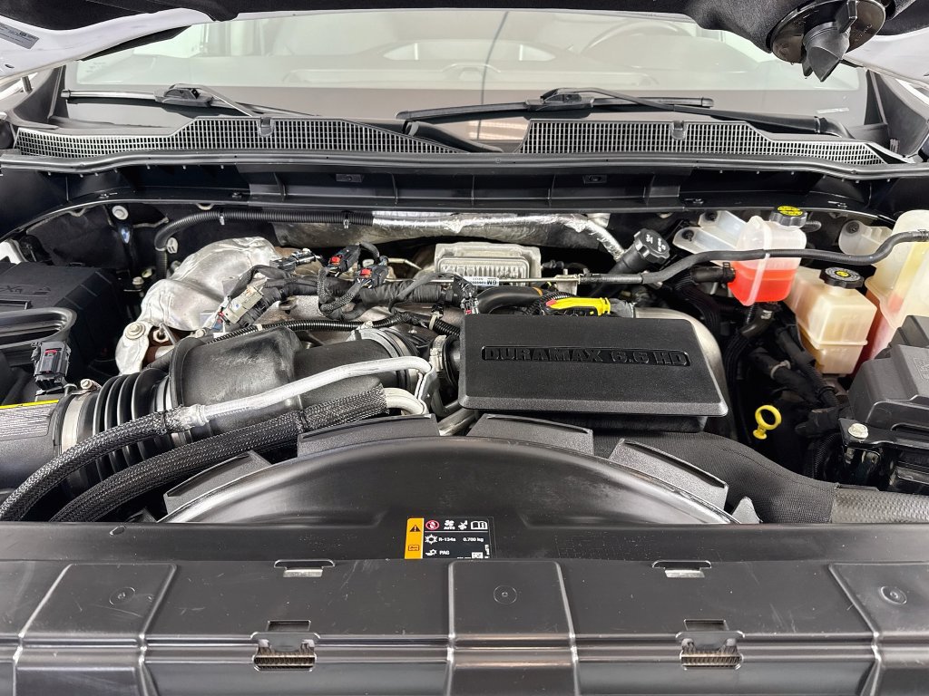 Used 2023 Chevrolet Silverado 2500 LT AWD/4WD image 27