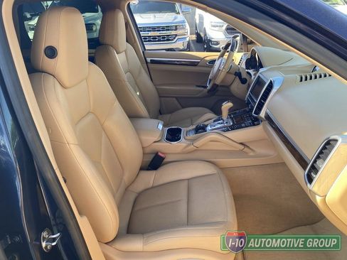 Used 2014 Porsche Cayenne S AWD/4WD image 12