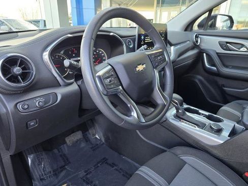 Used 2024 Chevrolet Blazer LT w/ Convenience Package FWD image 13