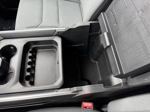 Used 2019 RAM 1500 Big Horn image 17