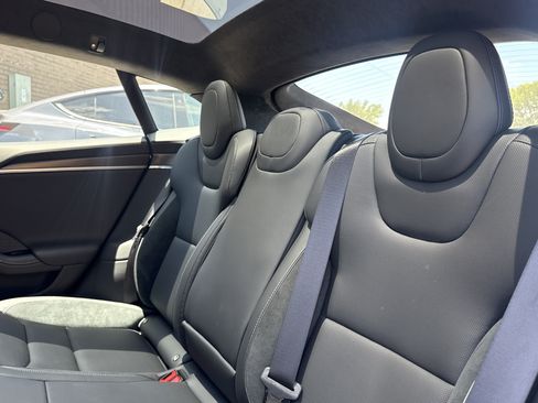 Used 2026 Tesla Model S Plaid AWD/4WD image 15