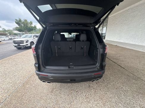 Certified 2025 GMC Acadia AT4 AWD/4WD image 26