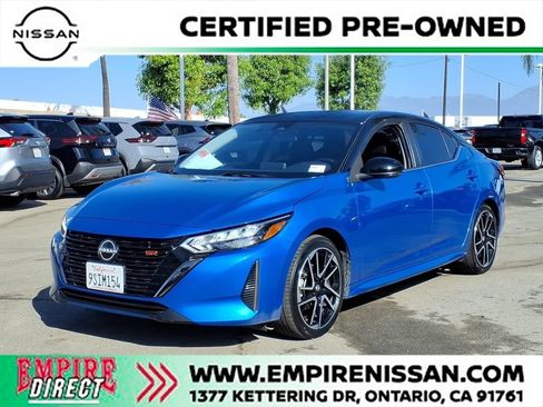 Certified 2025 Nissan Sentra SR FWD image 1