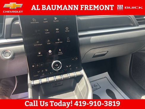 Used 2025 GMC Terrain Elevation AWD/4WD image 18