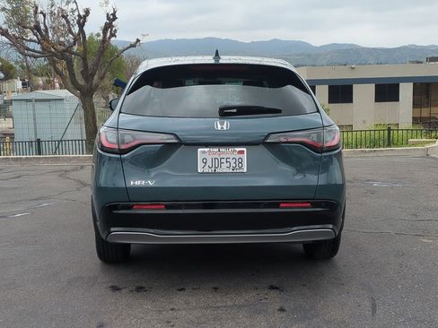Certified 2024 Honda HR-V EX-L image 7
