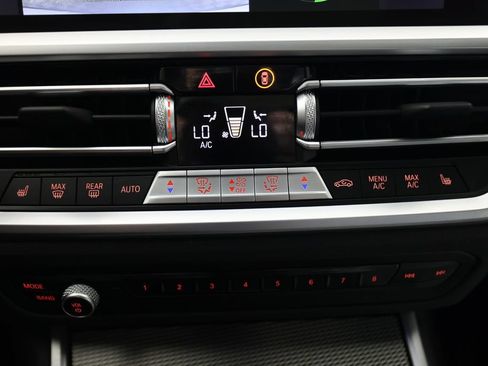 Used 2022 BMW M3 Competition AWD/4WD image 26