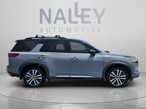 Used 2022 Nissan Pathfinder Platinum w/ Cargo Package AWD/4WD image 6