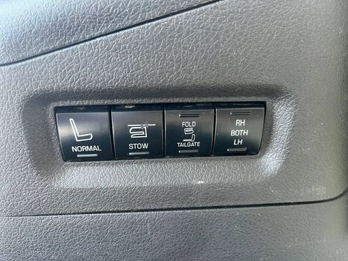 Used 2019 Ford Flex Limited w/ Equipment Group 301A FWD image 33