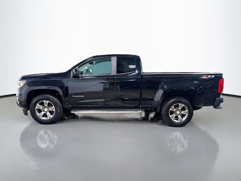 Used 2018 Chevrolet Colorado Z71 AWD/4WD image 10