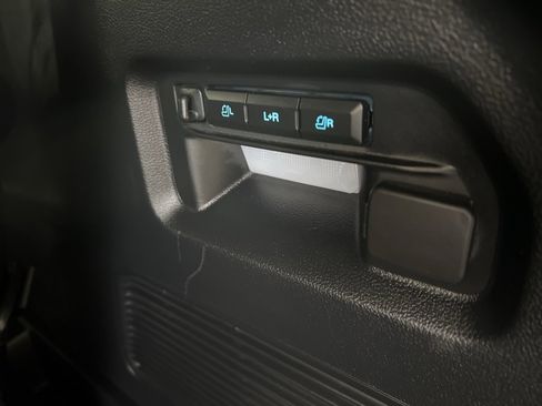 Certified 2023 Ford Explorer Limited w/ Hybrid Equipment Group 310A image 39