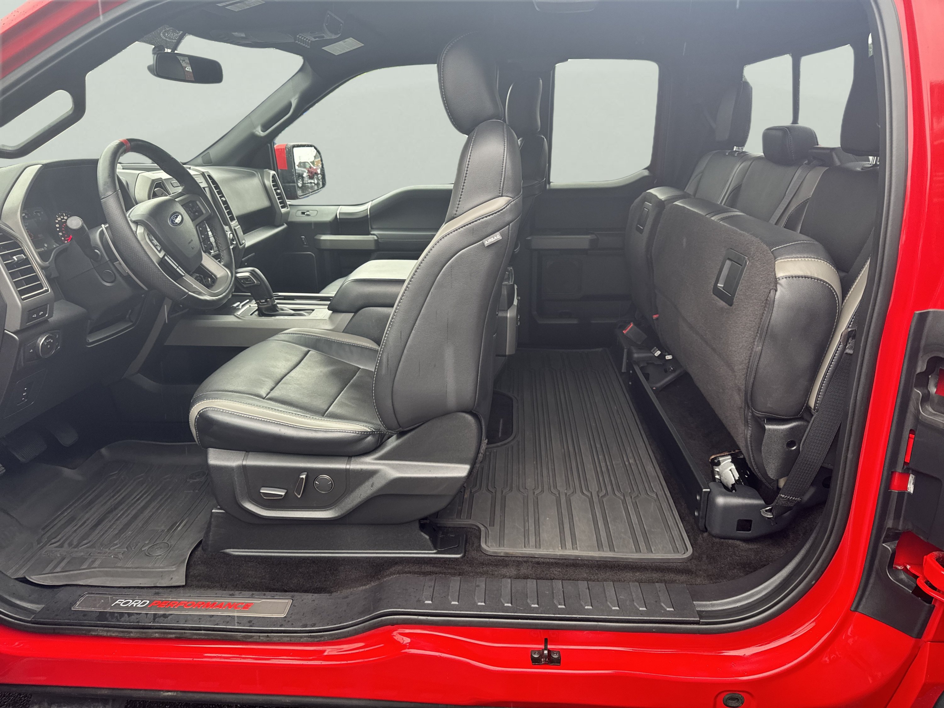 Used 2018 Ford F150 Raptor w/ Equipment Group 802A Luxury AWD/4WD image 19