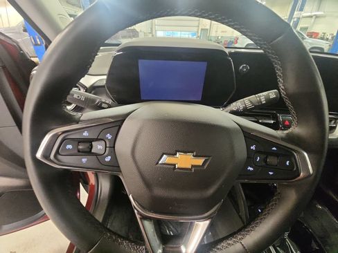 Certified 2024 Chevrolet TrailBlazer LT w/ LT Cold Weather Package AWD/4WD image 16