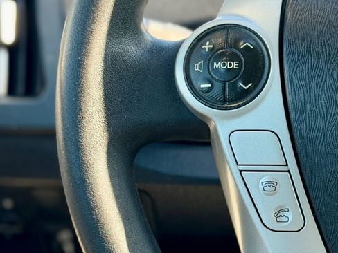 Used 2012 Toyota Prius Two image 17