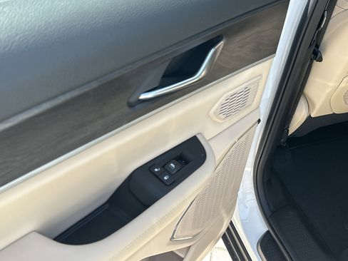 New 2026 Jeep Grand Cherokee L Limited w/ Luxury Tech Group II image 12