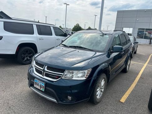 Used 2013 Dodge Journey SXT w/ Flexible Seating Group AWD/4WD image 3
