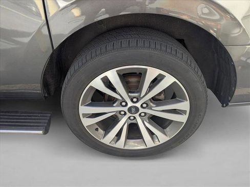 Used 2020 Ford Expedition Max Platinum image 13