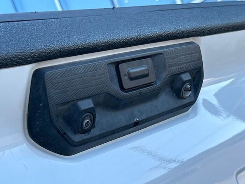 Used 2024 Chevrolet Silverado 2500 LT image 49