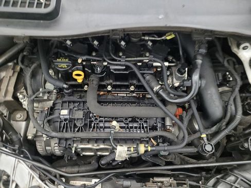 Used 2019 Ford Escape SE FWD image 30