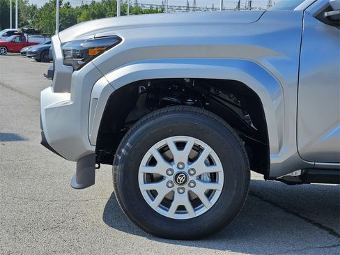 New 2025 Toyota Tacoma SR5 image 6