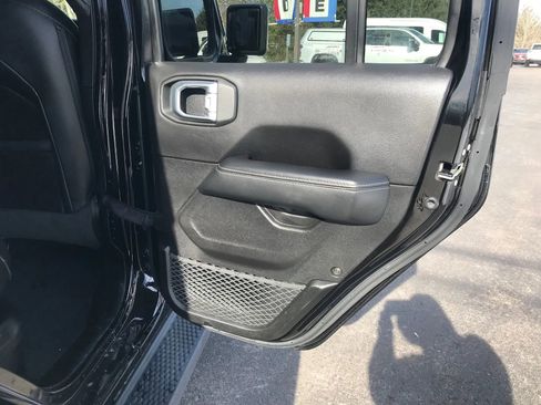 Used 2023 Jeep Wrangler Unlimited Sahara w/ Cold Weather Group image 53