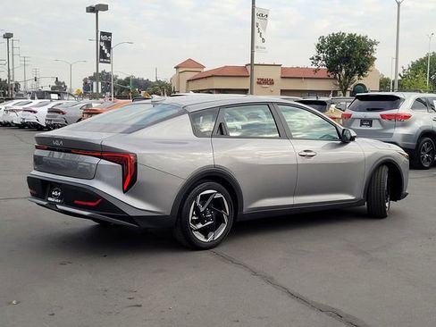 New 2025 Kia K4 EX image 5