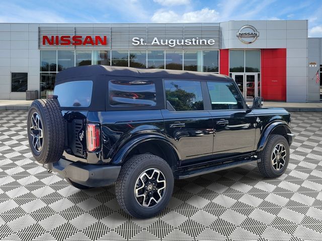 Used 2024 Ford Bronco Outer Banks AWD/4WD image 2