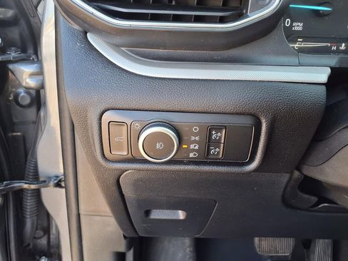 Used 2024 Ford Explorer XLT w/ Equipment Group 202A image 22