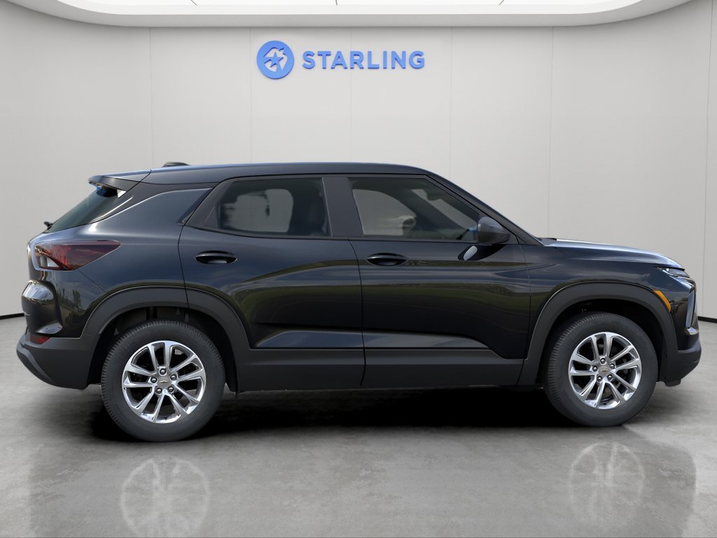 Used 2026 Chevrolet TrailBlazer LS FWD image 5