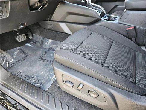New 2026 GMC Canyon Elevation RWD image 4