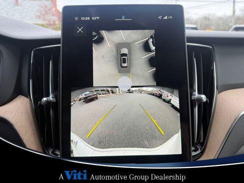 Used 2026 Volvo XC60 B5 Plus w/ Protection Package Premier image 16