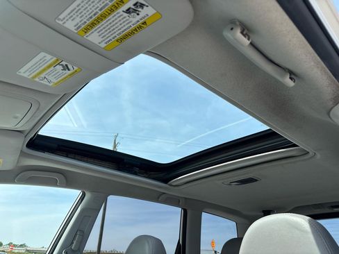 Used 2009 Subaru Forester 2.5X Limited w/ Popular Equipment Group 4B image 16