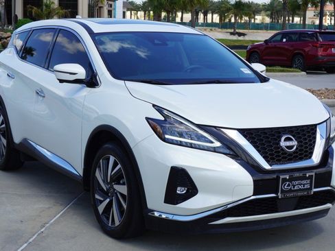 Used 2024 Nissan Murano SL image 3