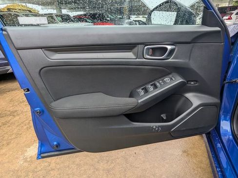 Used 2022 Honda Civic Sport image 16