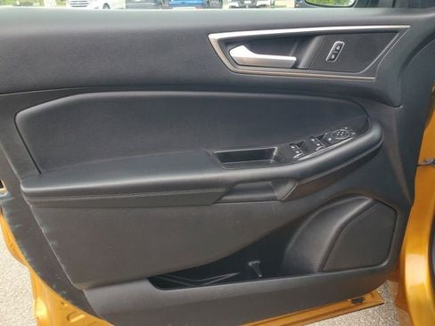 Used 2016 Ford Edge SEL w/ Equipment Group 201A AWD/4WD image 6