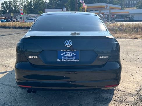 Used 2013 Volkswagen Jetta SE FWD image 39