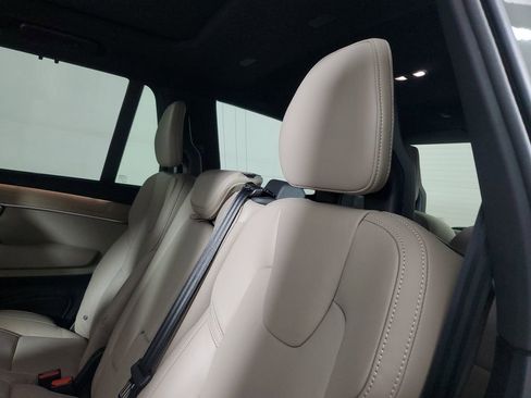 New 2026 Volvo XC90 T8 Ultra w/ Protection Package Premier AWD/4WD image 13