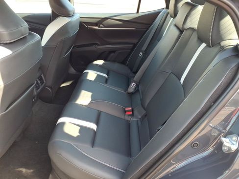 Used 2026 Toyota Camry SE FWD image 15