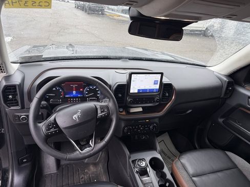 Used 2023 Ford Bronco Sport Outer Banks image 13