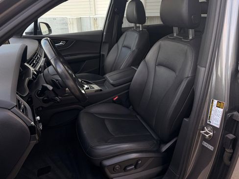 Used 2017 Audi Q7 3.0T Prestige image 11