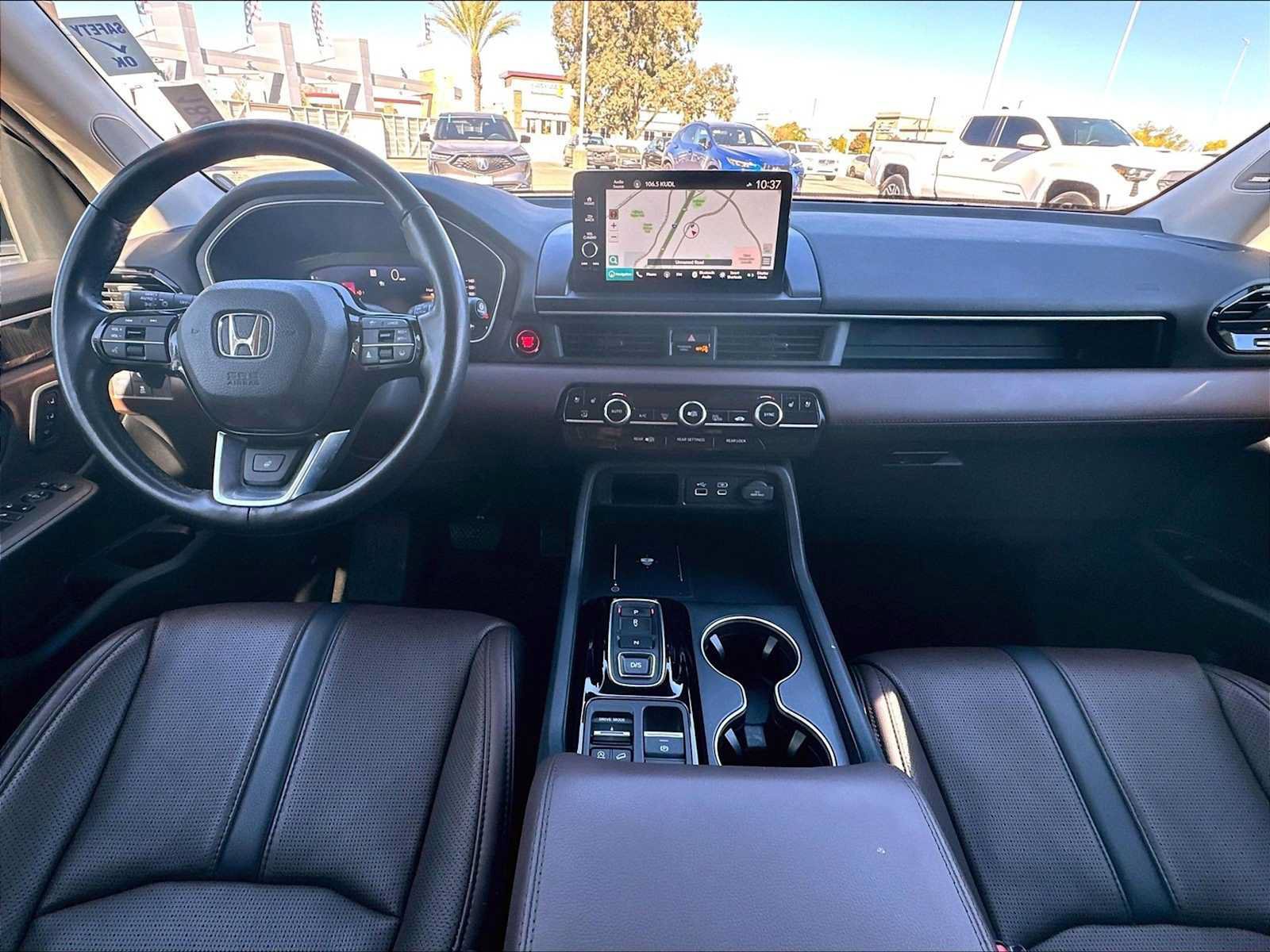 Used 2023 Honda Pilot Elite image 17