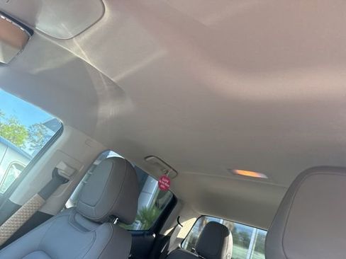 Used 2021 GMC Canyon Elevation Standard w/ Convenience Package RWD image 11