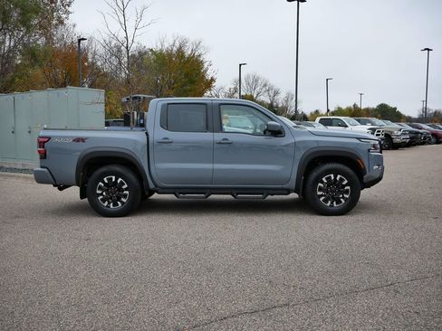 Used 2024 Nissan Frontier PRO-4X w/ Technology Package image 47