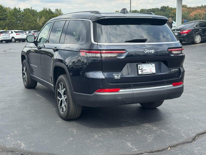 Used 2023 Jeep Grand Cherokee L Limited AWD/4WD image 7