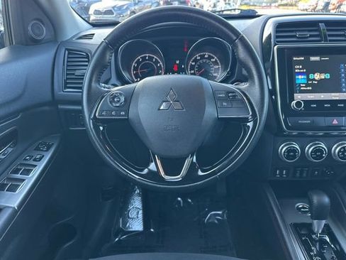 Used 2024 Mitsubishi Outlander Sport SE image 16
