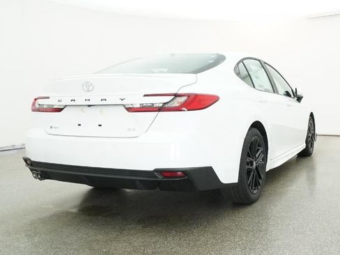 New 2026 Toyota Camry SE image 24