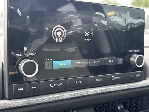 Used 2025 Honda CR-V EX image 25